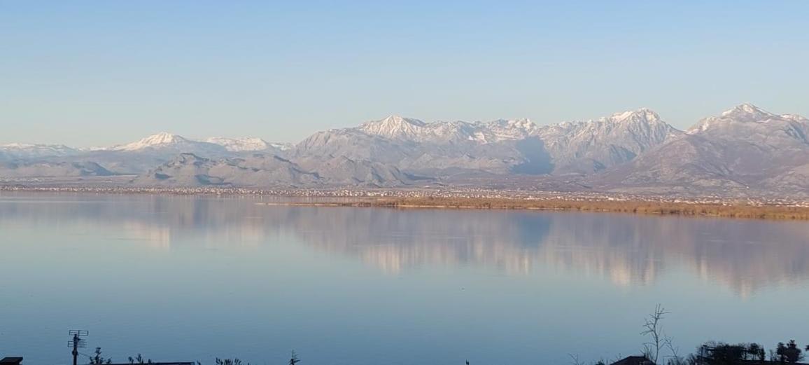 Shiroka Lake Home Екстер'єр фото